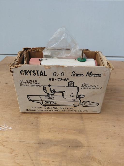  — Mini Crystal Sewing Machine,