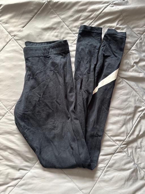  — Nike Leggings