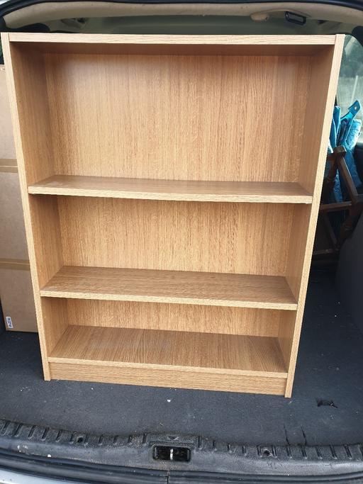  — Small bookshelf 33in x25 x7 inch