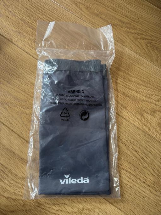  — Brand new Vieida peg bag
