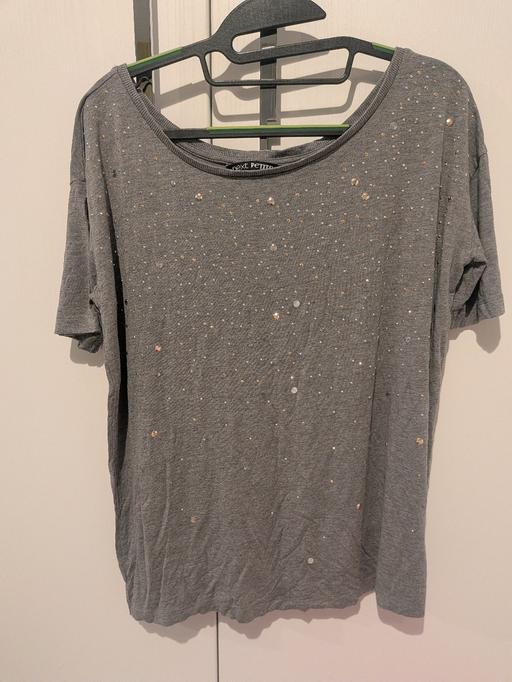  — next petite grey sequin t-shirt size 8