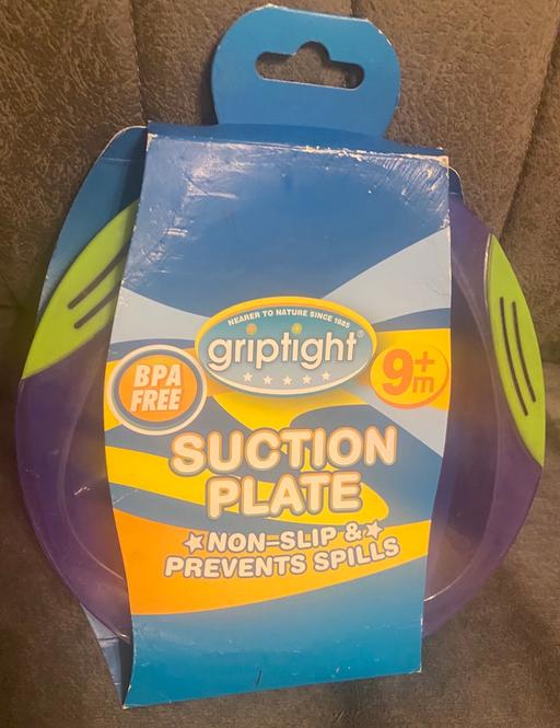  — Suction plate