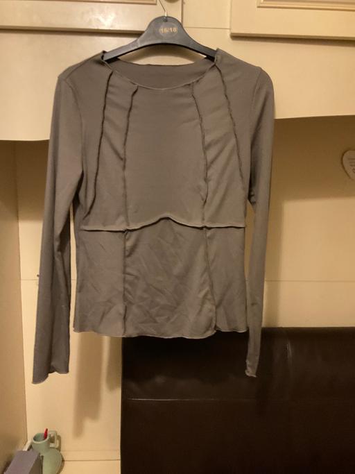  — long sleeve top