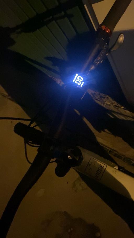  — Claud butler 2.0 pedal assist e bike
