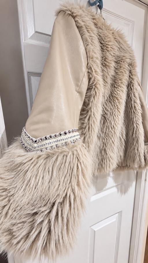  — Faux Fur Women’s Coat Jacket Size S