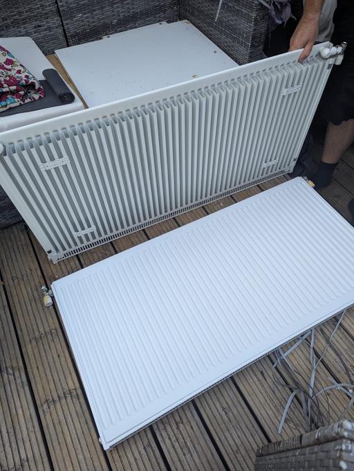  — 2 radiators good condition 120 by 60 cm