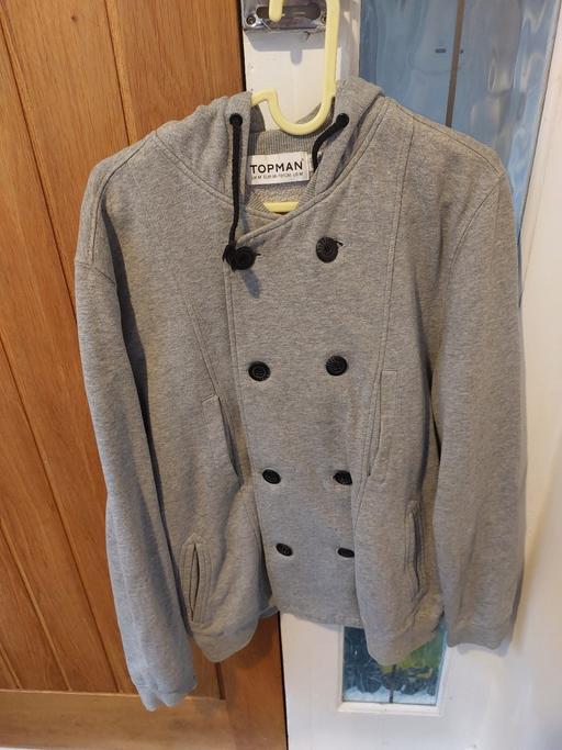  — Top man hooded top size m