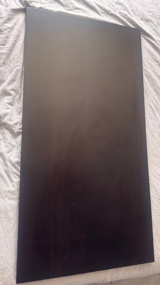  — Desk IKEA