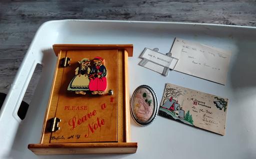  — vintage note box & old brooch lovely