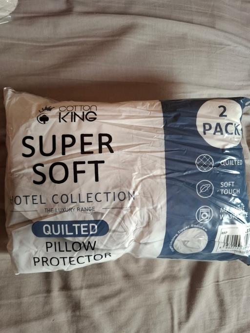  — PILLOW PROTECTORS