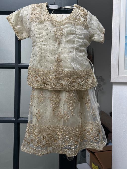  — Desi dress