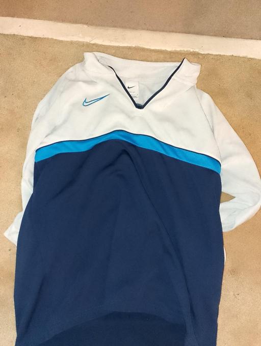  — Nike dri fit jacket