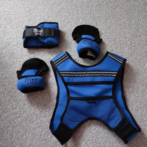  — DescriptionCrivit 5kg Vest Exercise Weights