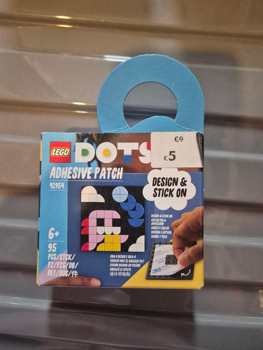  — new Lego Dots