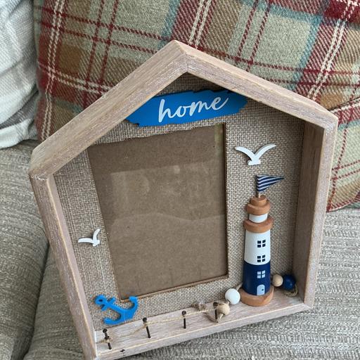  — Nautical style frame