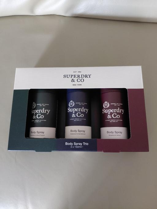  — Men's Superdry Gift Set