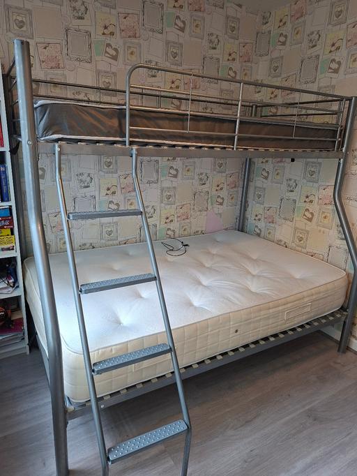  — silver bunk bed