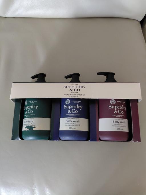  — Men's Superdry Gift Set