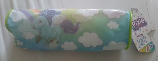  — Pencil case)