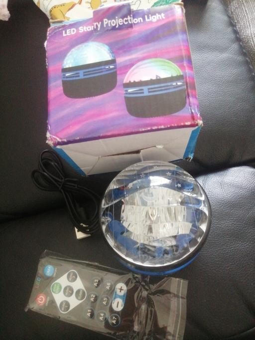  — New Led starry projection light & remote