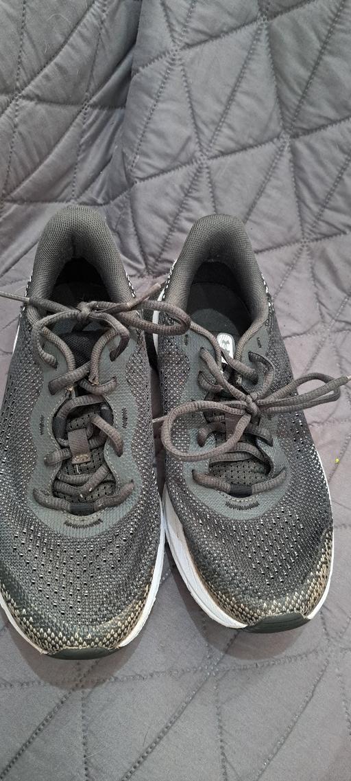  — Under Armour Trainers Size  3.5
