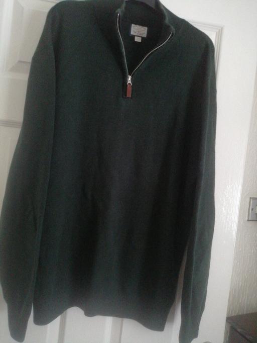  — Next men's large quarter zip jumper