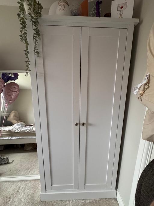  — White wardrobe