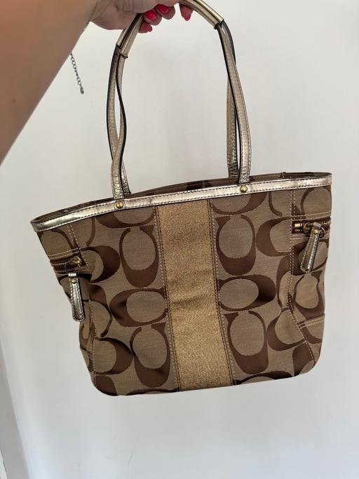  — Tote Bag