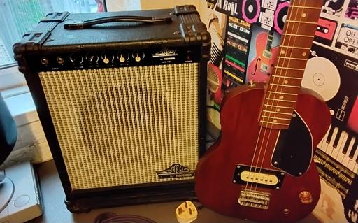  — guitar electric unusual & retro amplifier 