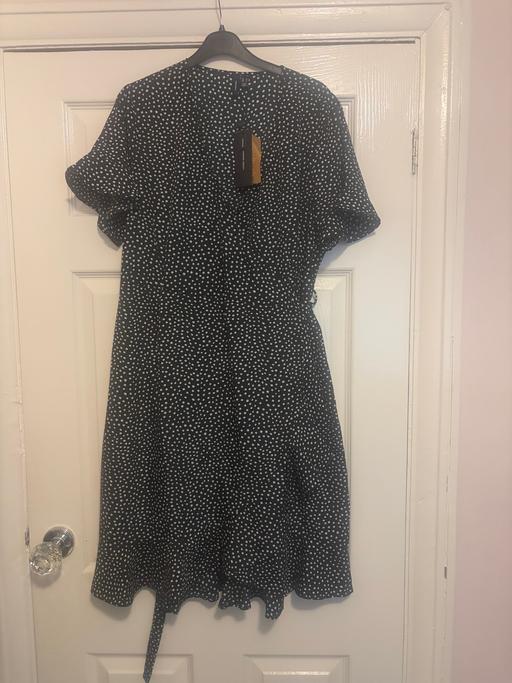  — Vero Moda Black wrap dress bnwt 16