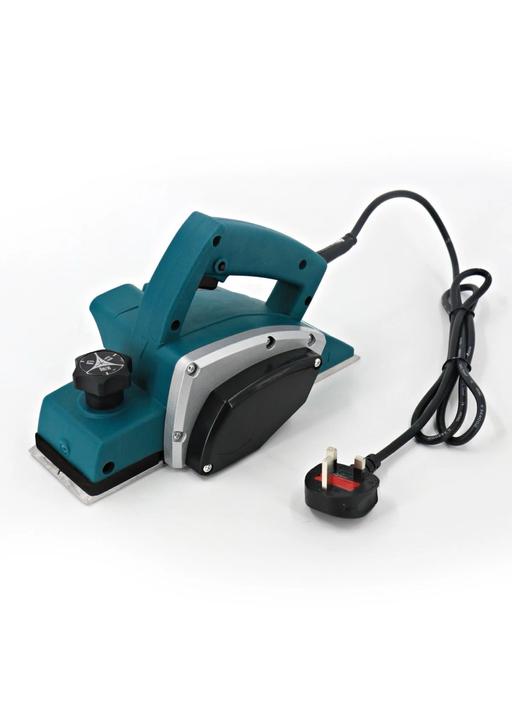  — Electric planer