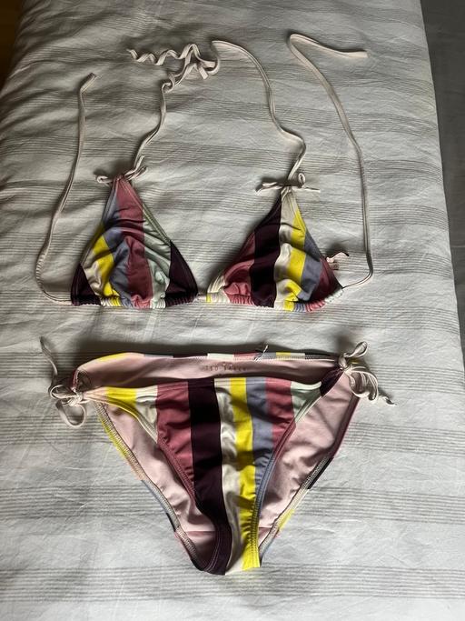  — Ted Baker Bikini