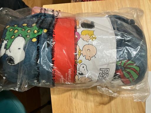 — Snoopy Christmas Blanket