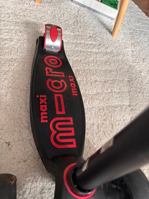  — Maxi micro scooter 6-12 yrs