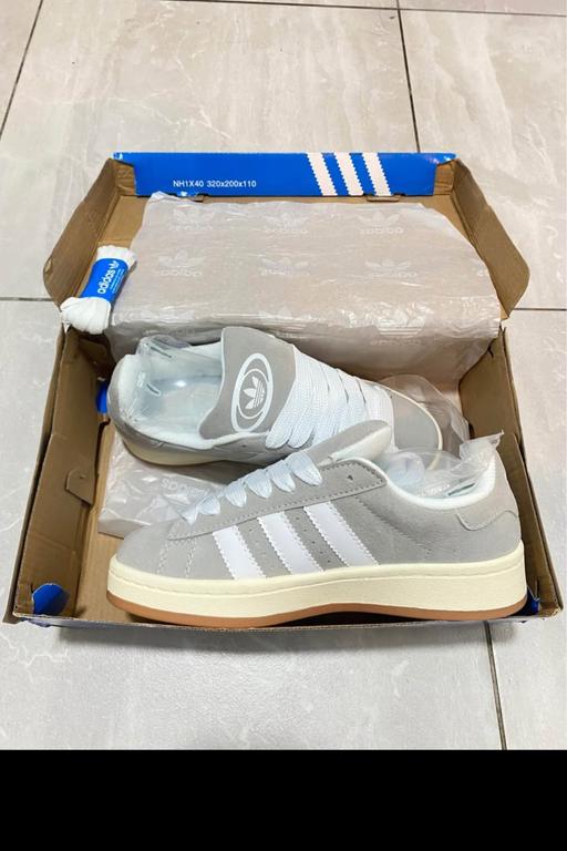  — Adidas ORGINALS GREY& white size 6&5 women's