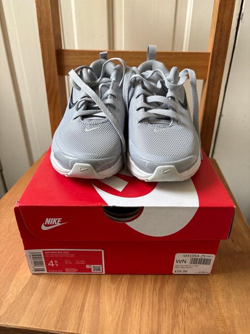  — Air Max Bia