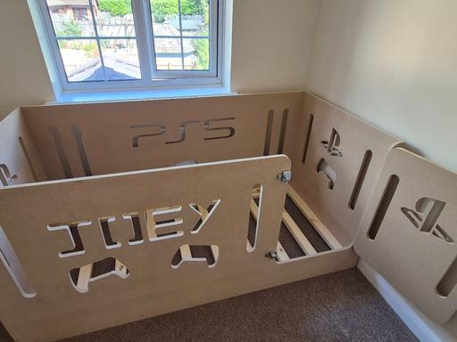  — floor bed