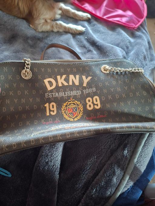  — DKNY HANDBAG