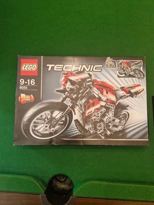  — Retired lego set 8051