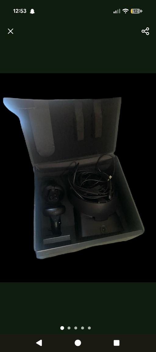  — oculus Rift S VR headset + controller unused