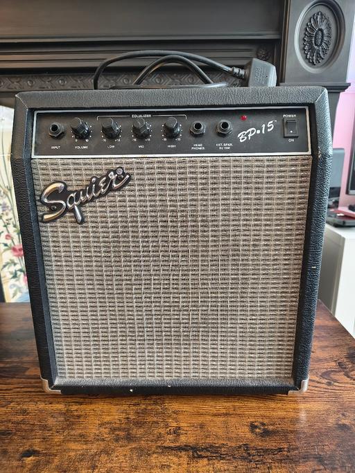  — squier BP 15 guitar amp