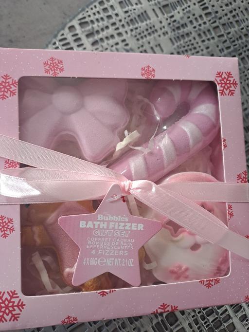  — new box bath bombs