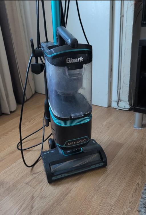  — shark hoover
