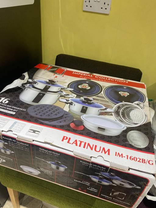  — 16 piece platinum kitchenware