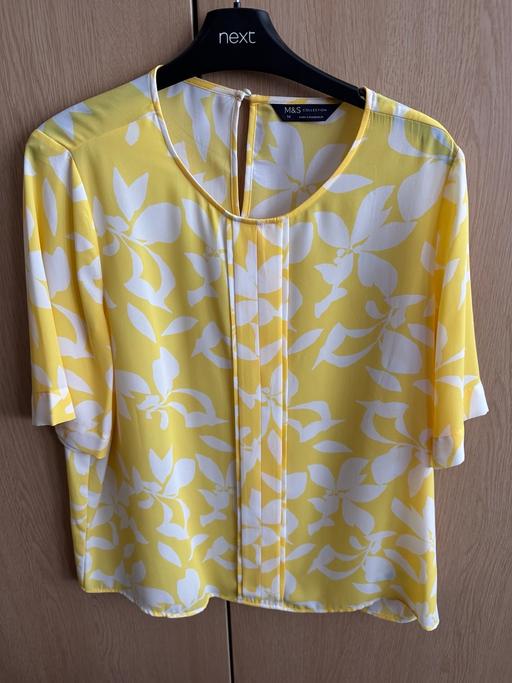  — M&S ladies blouse 14