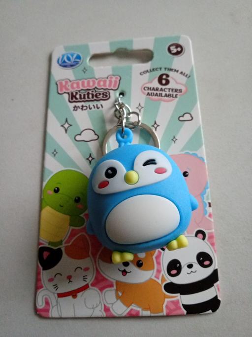  — brand new keyring set