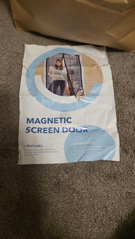  — Magnetic screen door