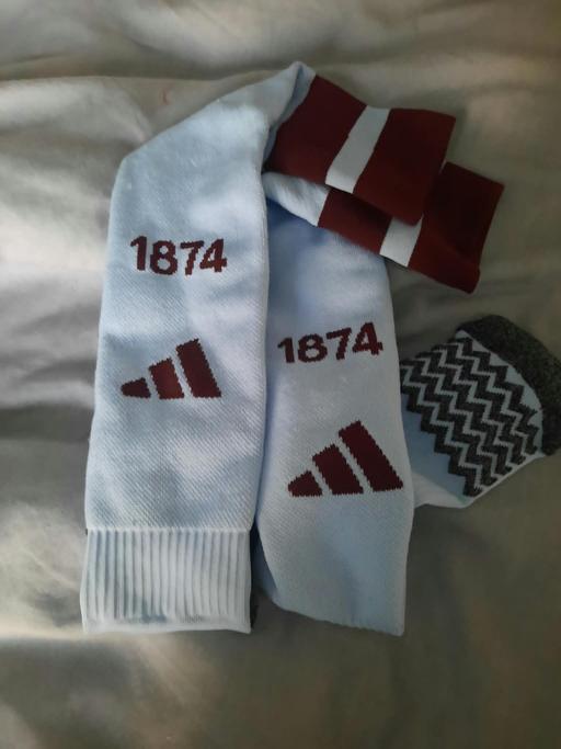  — Aston Villa Socks