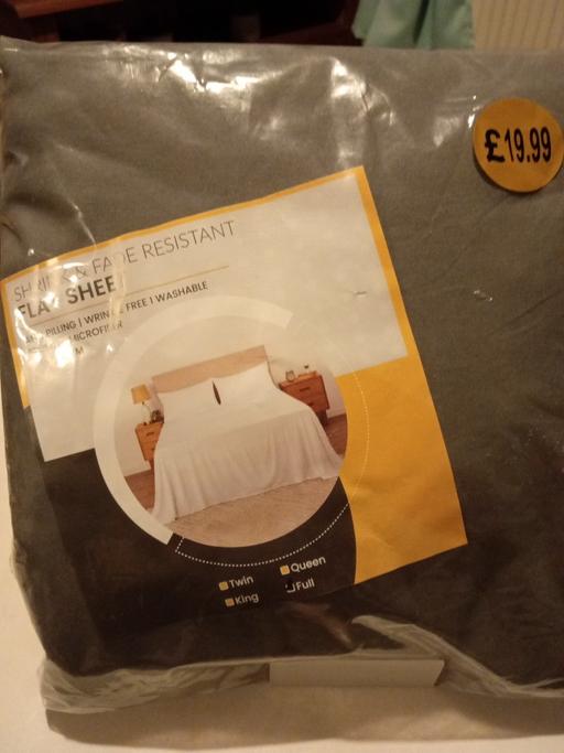  — brand new FLAT SHEET BEDDING SET