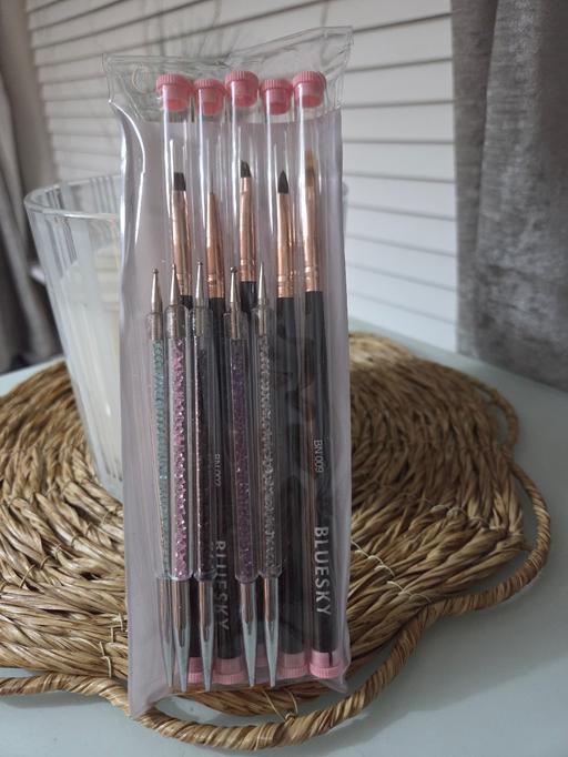  — NEW nail brushes & dotting tools for nail art